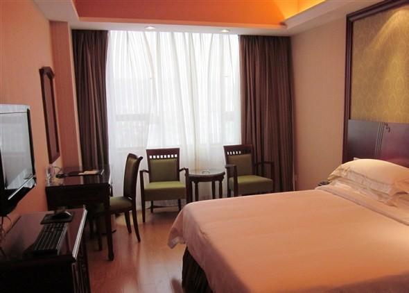 Vienna Hotel In Pinghu Square 선전 시 객실 사진