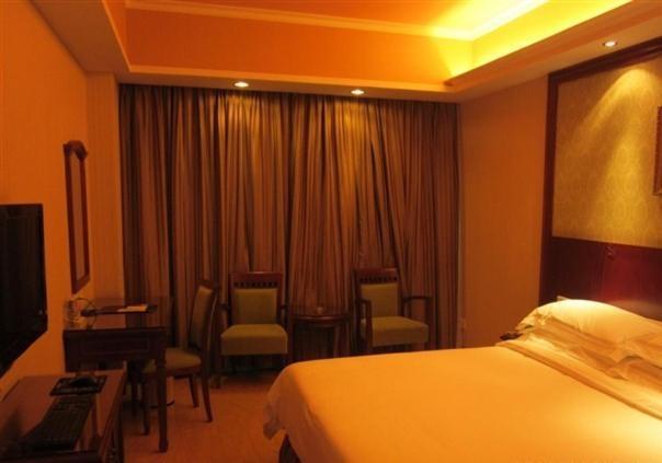 Vienna Hotel In Pinghu Square 선전 시 외부 사진